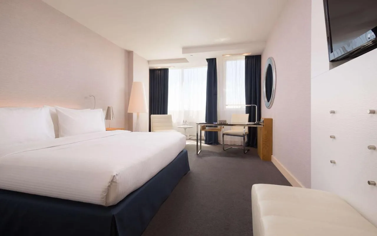 Radisson Blu Belorusskaya Hotel Moscow